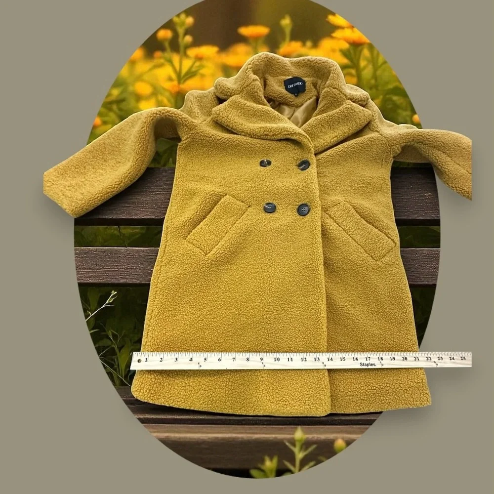 DRIFTWOOD Sherpa Coat. Size: Large 
Dark Mustard Yellow - Picture 9 of 11